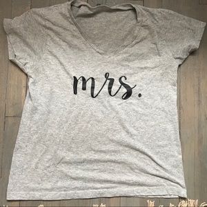 Mrs. T-Shirt - Size S